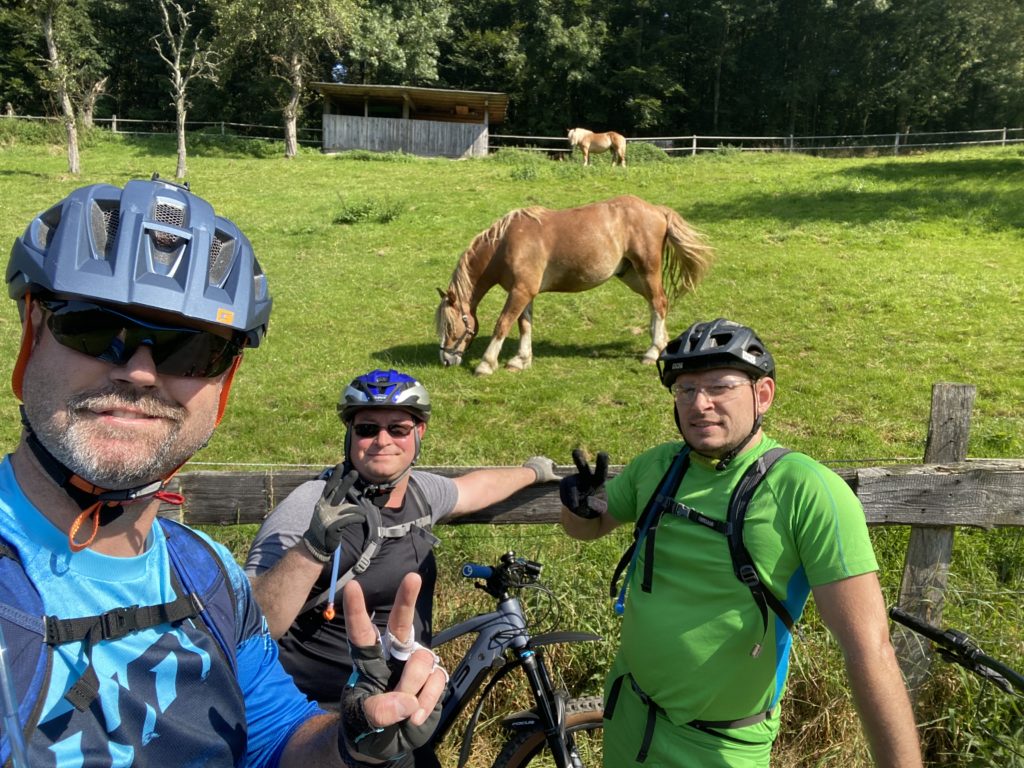 Klasse geguidete Trail-Tour rund um Velbert in netter Gesellschaft und bei bestem Wetter ☀️😎🤙👍